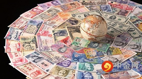 MT5出来已经3年 经纪商却一时半会儿还放弃不了MT4