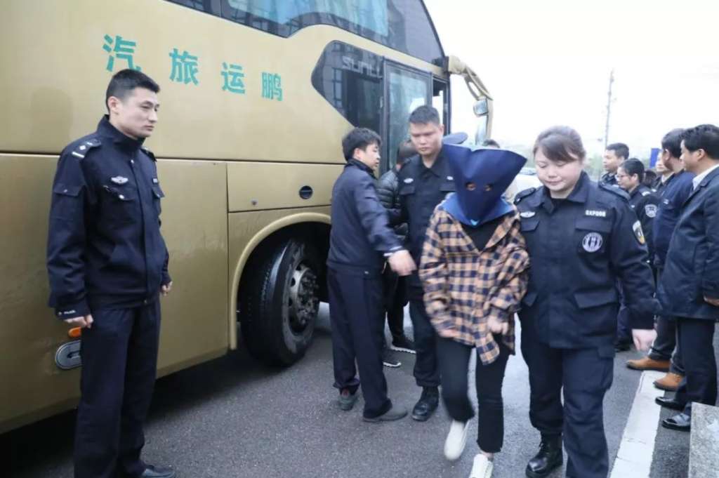 荐股诈骗案：湘潭警方破获股指期货诈骗案 